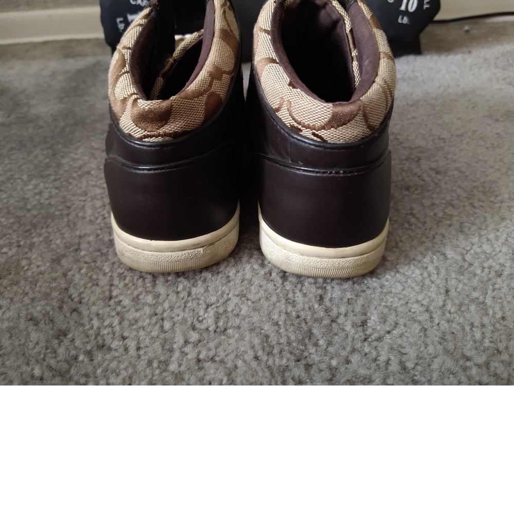 BEAUTIFUL HI-TOP COACH SNEAKERS - BROWN - SIZE 7M - Picture 5 of 7